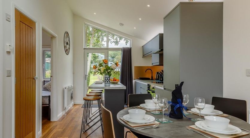 Photo of 2 Bed in Brixham