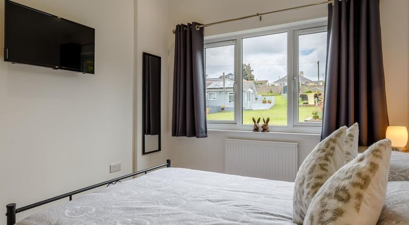 Photo of 2 Bed in Brixham