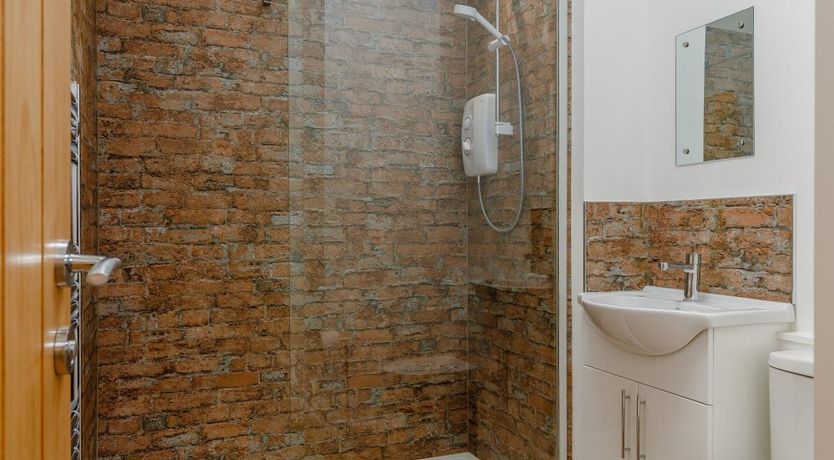 Photo of 2 Bed in Brixham