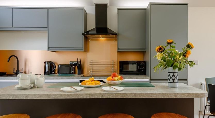 Photo of 2 Bed in Brixham