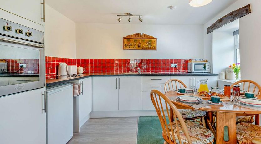 Photo of 2 Bed in Newbiggin-on-Lune