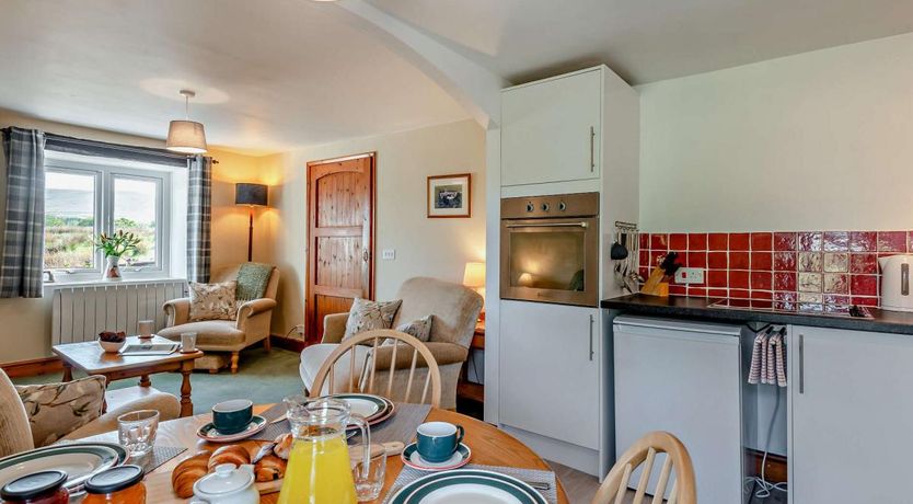 Photo of 2 Bed in Newbiggin-on-Lune