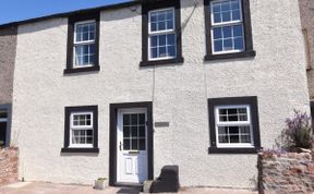 Photo of 4 Bed in Gosforth