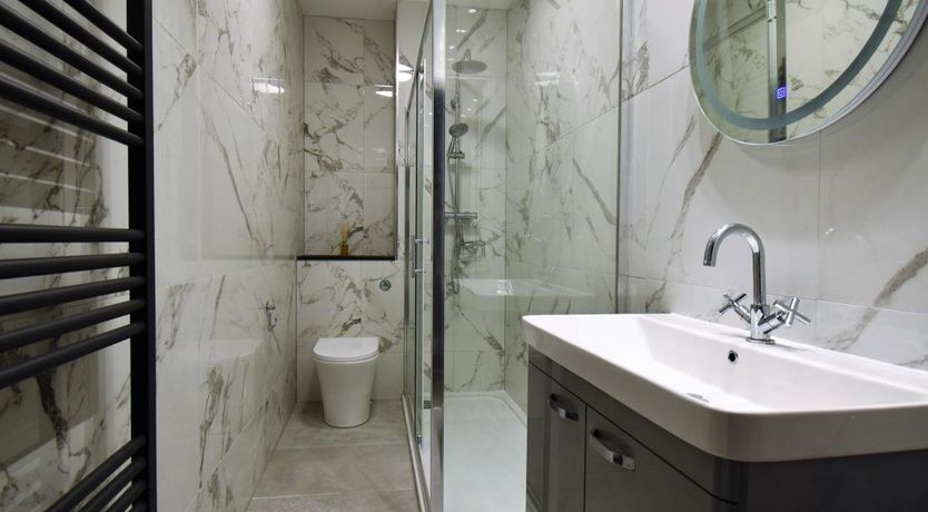 Photo of 2 Bed in Tenby