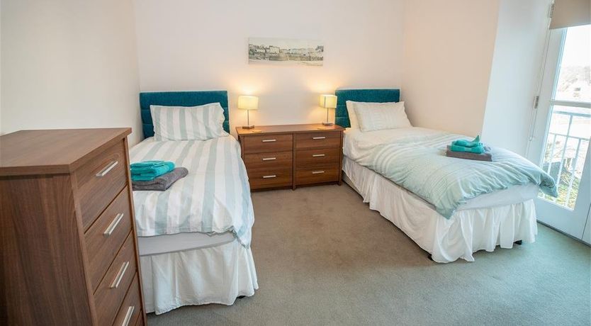 Photo of 2 Bed in Tenby