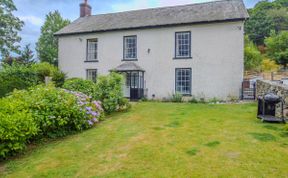 Photo of 3 Bed in Corwen
