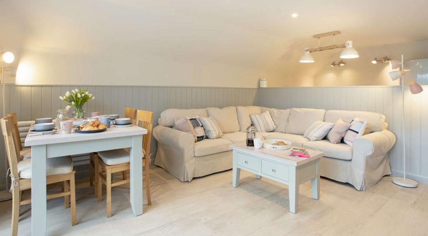 Photo of 2 Bed in Landcross