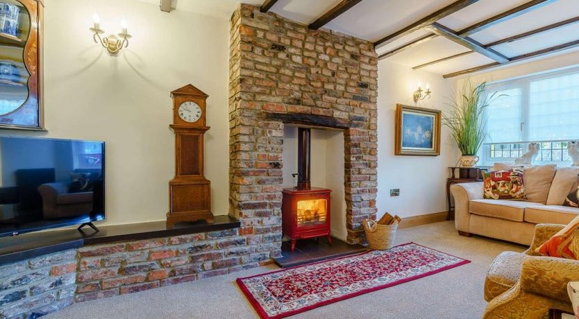 Photo of 3 Bed in Brompton