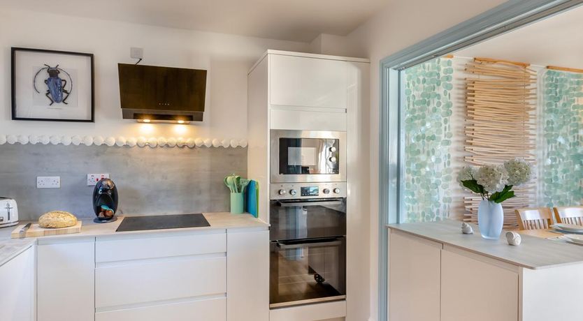 Photo of 4 Bed in Aberdovey