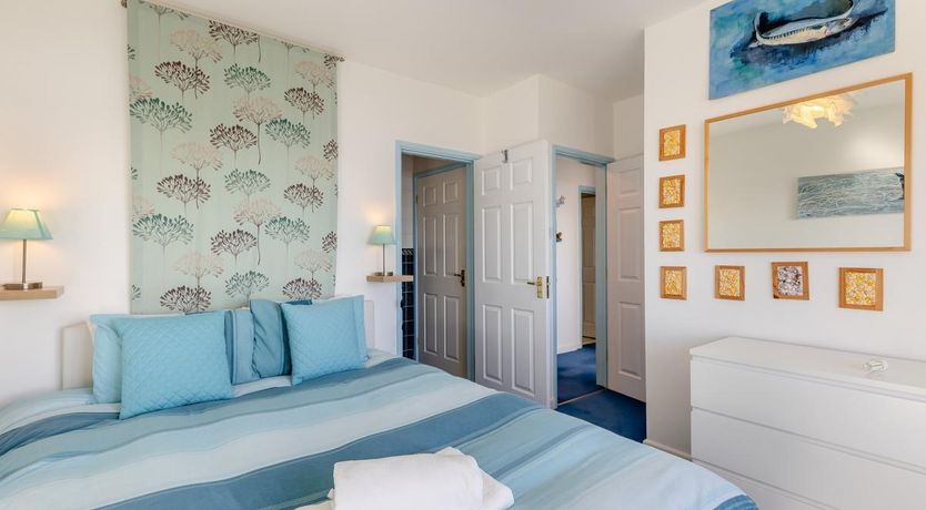 Photo of 4 Bed in Aberdovey