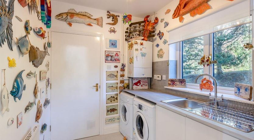 Photo of 4 Bed in Aberdovey