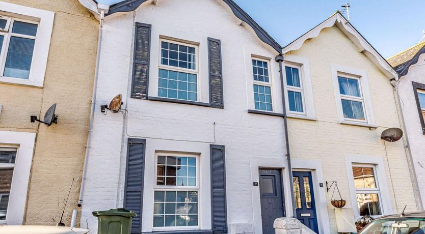 Photo of 3 Bed in Shanklin