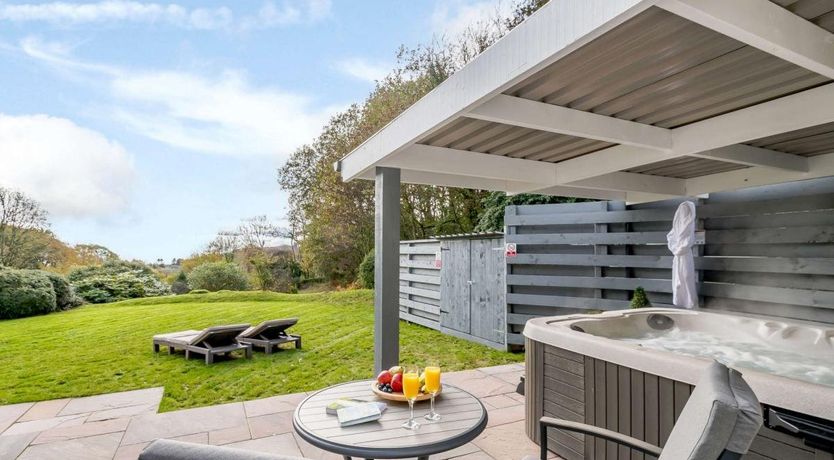 Photo of in Sandyhills (85904)
