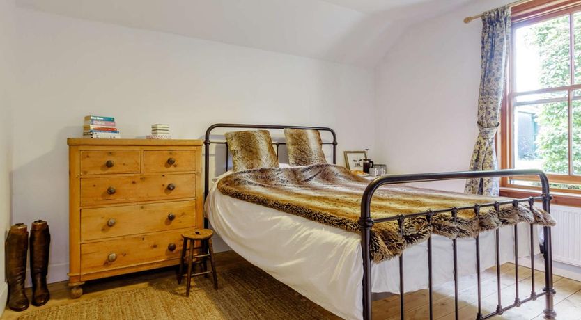 Photo of 2 Bed in Cupar