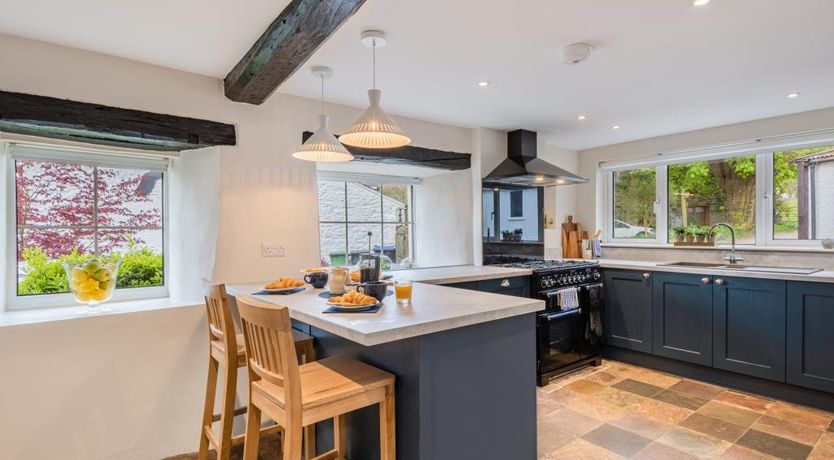 Photo of 4 Bed in Thornthwaite