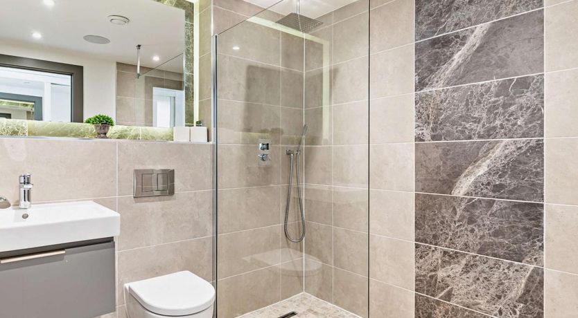 Photo of 2 Bed in Tenby