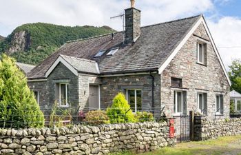 in Borrowdale (SZ219) Holiday Cottage
