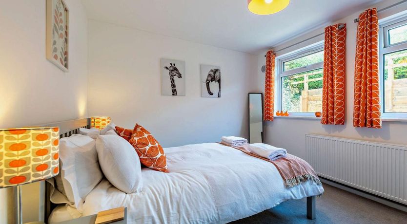 Photo of 2 Bed in Bude