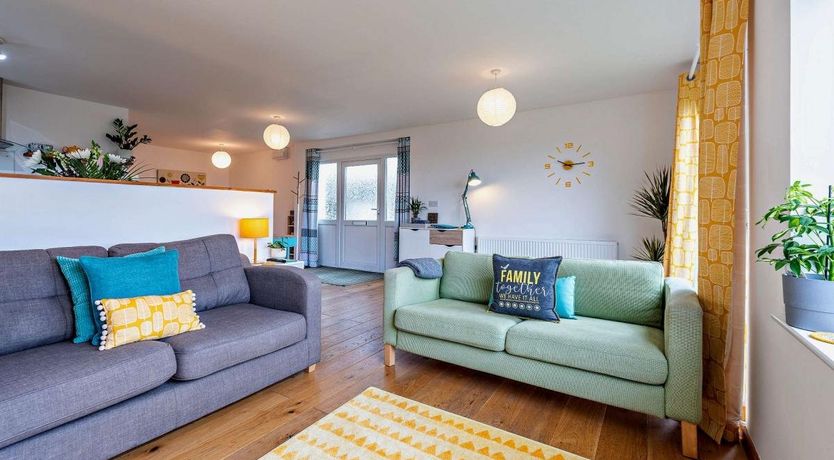 Photo of 2 Bed in Bude