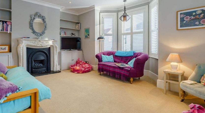 Photo of 3 Bed in Eastbourne