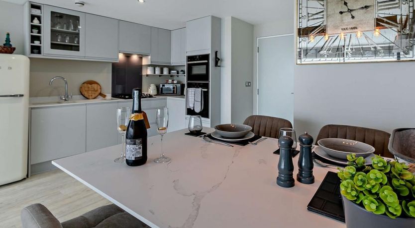 Photo of 1 Bed in Westward Ho