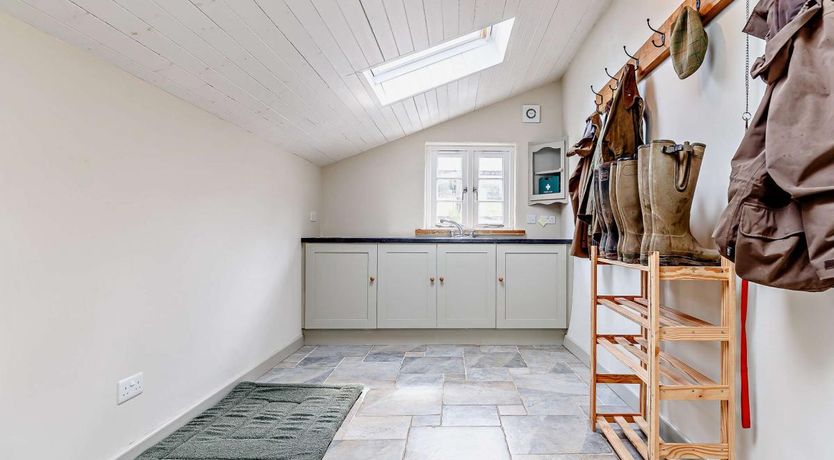 Photo of 4 Bed in Witheridge