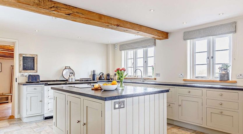 Photo of 4 Bed in Witheridge