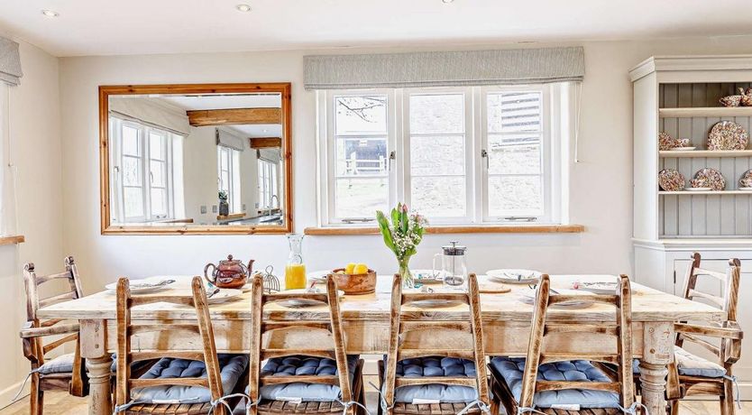 Photo of 4 Bed in Witheridge