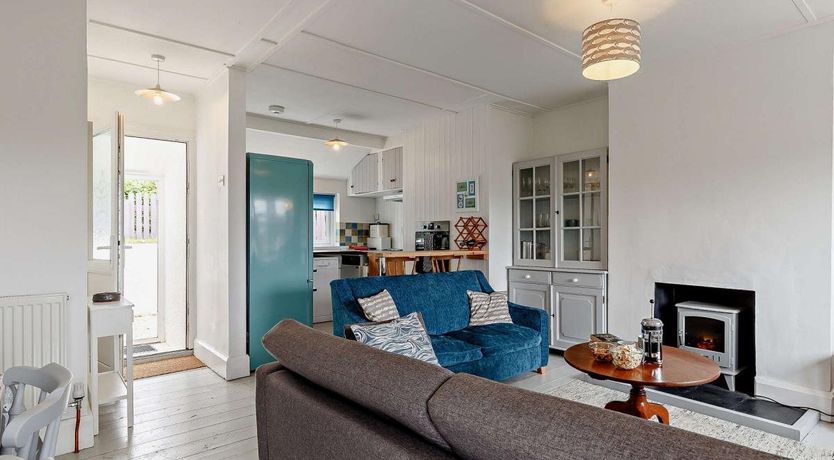 Photo of 4 Bed in Polruan