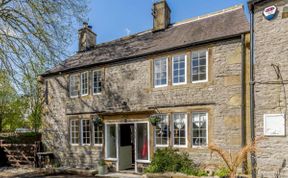 Photo of Cottage in Derbyshire