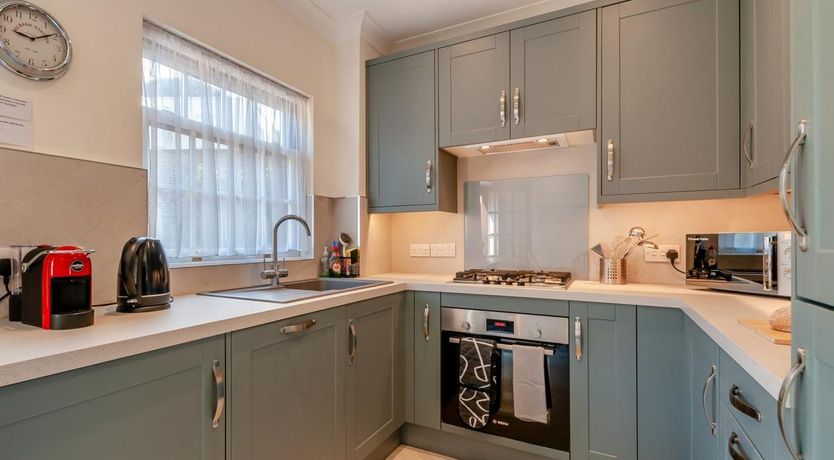 Photo of 3 Bed in Broadstairs