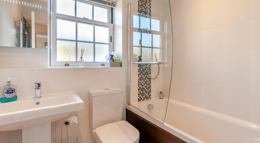 Photo of 3 Bed in Broadstairs