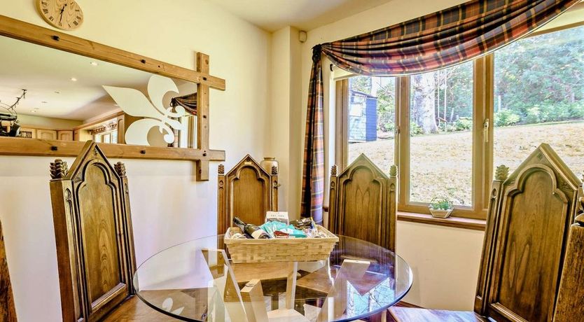 Photo of 5 Bed in Arrochar