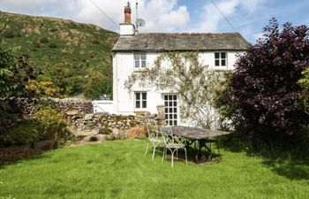 in Eskdale (SZ300) Holiday Cottage