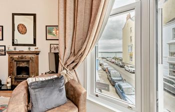 2 Bed in Tenby Apartment