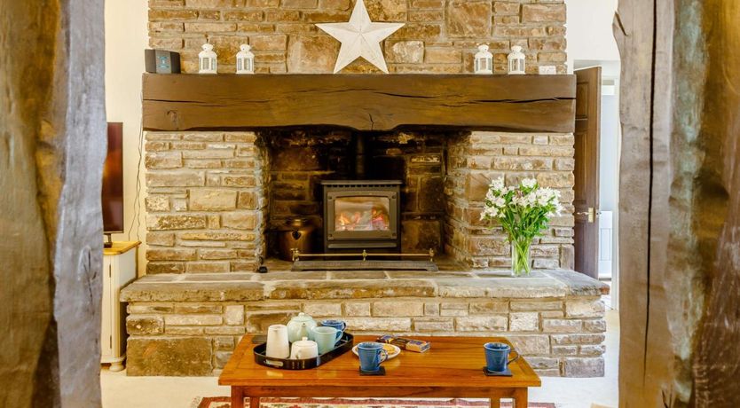 Photo of 4 Bed in Abergavenny