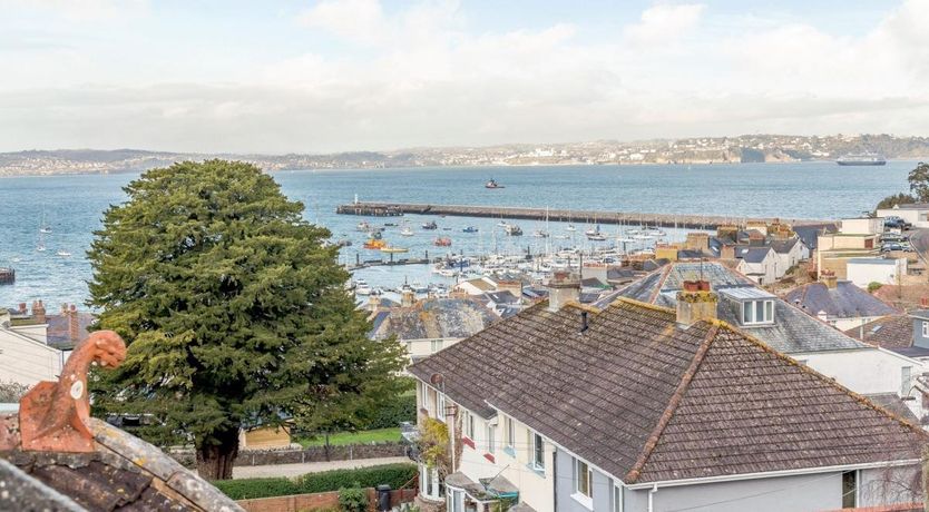 Photo of 2 Bed in Brixham