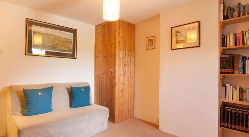 Photo of 2 Bed in Santon