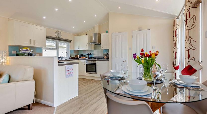 Photo of 2 Bed in Stepaside