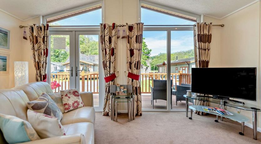 Photo of 2 Bed in Stepaside