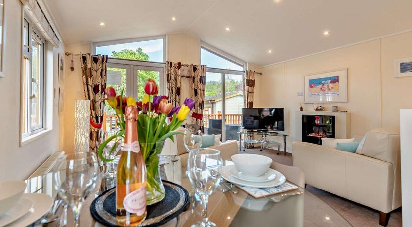 Photo of 2 Bed in Stepaside