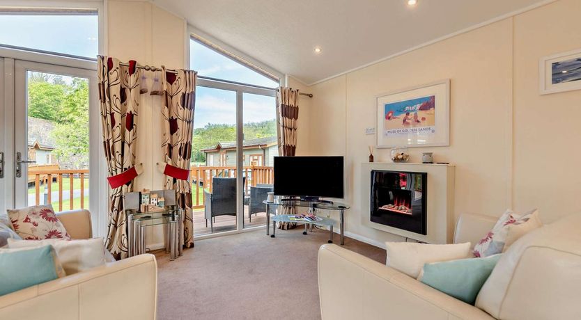 Photo of 2 Bed in Stepaside