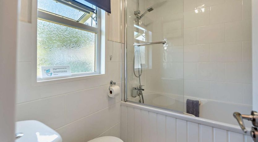 Photo of 2 Bed in Stepaside