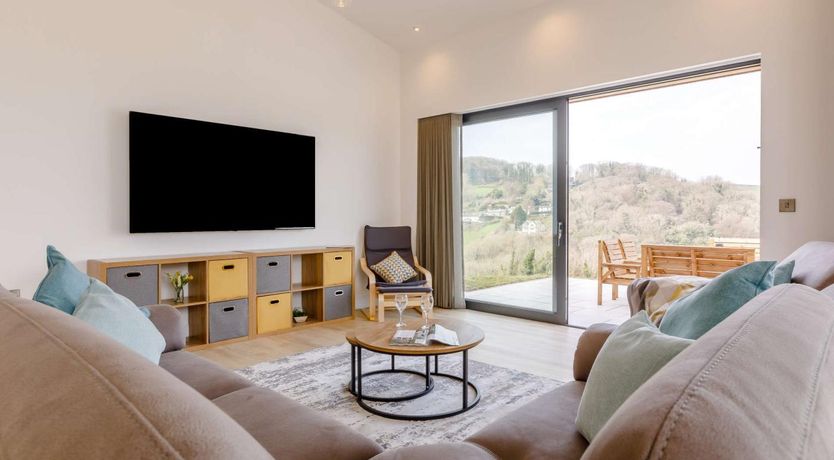 Photo of 4 Bed in Ilfracombe