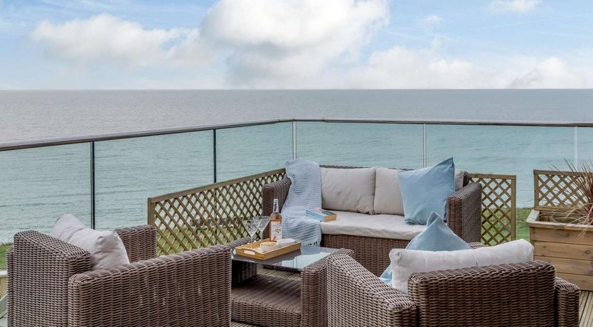 Photo of 4 Bed in West Bay