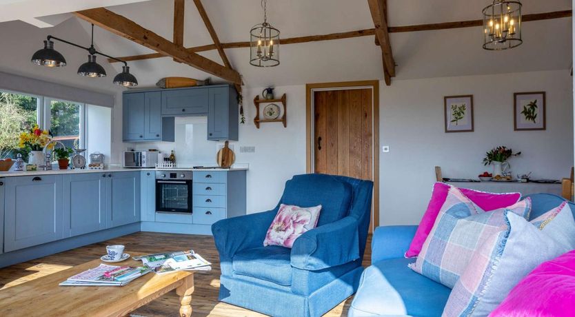 Photo of 1 Bed in Axminster