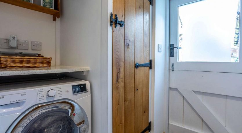 Photo of 1 Bed in Tytherleigh