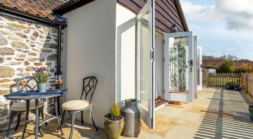 Photo of 1 Bed in Tytherleigh