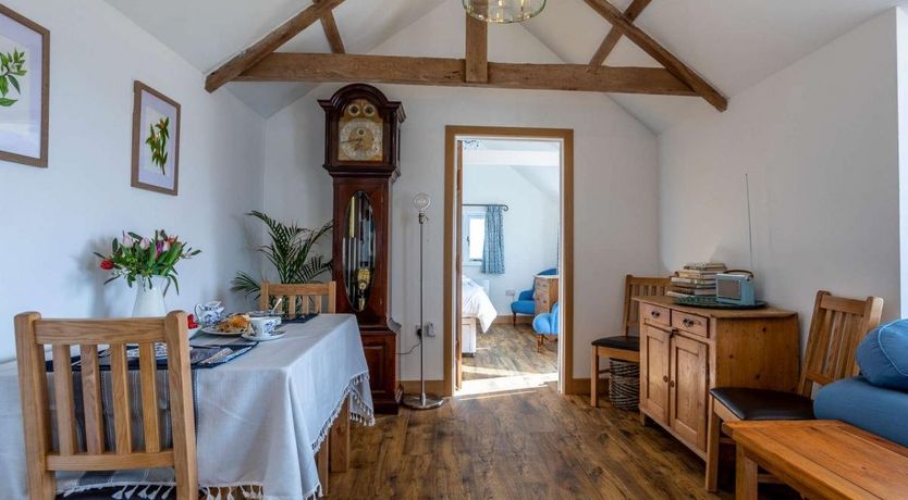 Photo of 1 Bed in Tytherleigh