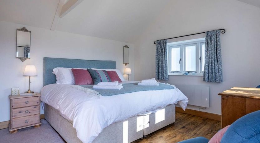 Photo of Cottage in Mid and East Devon